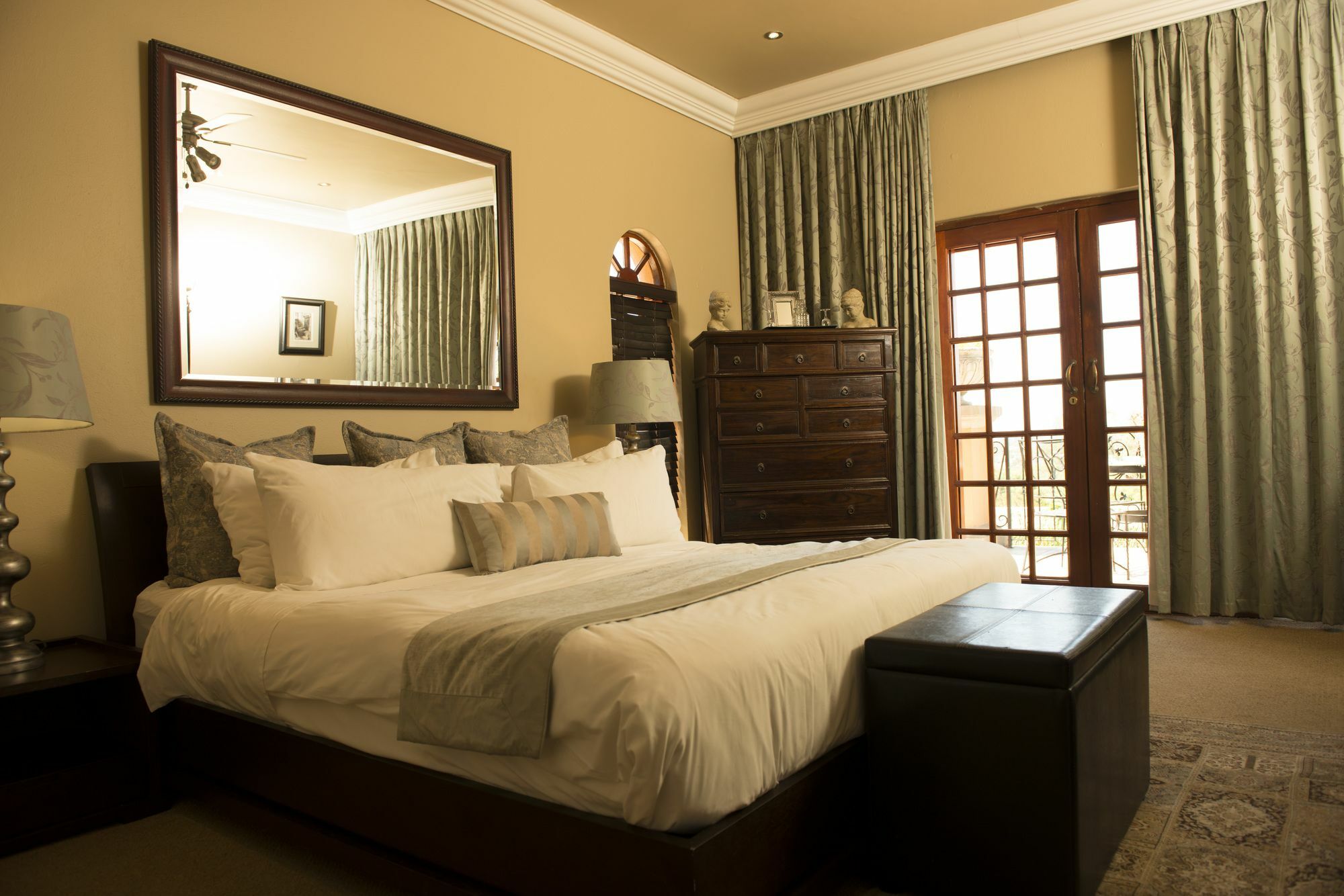 Tuareg Guest House Midrand Eksteriør bilde