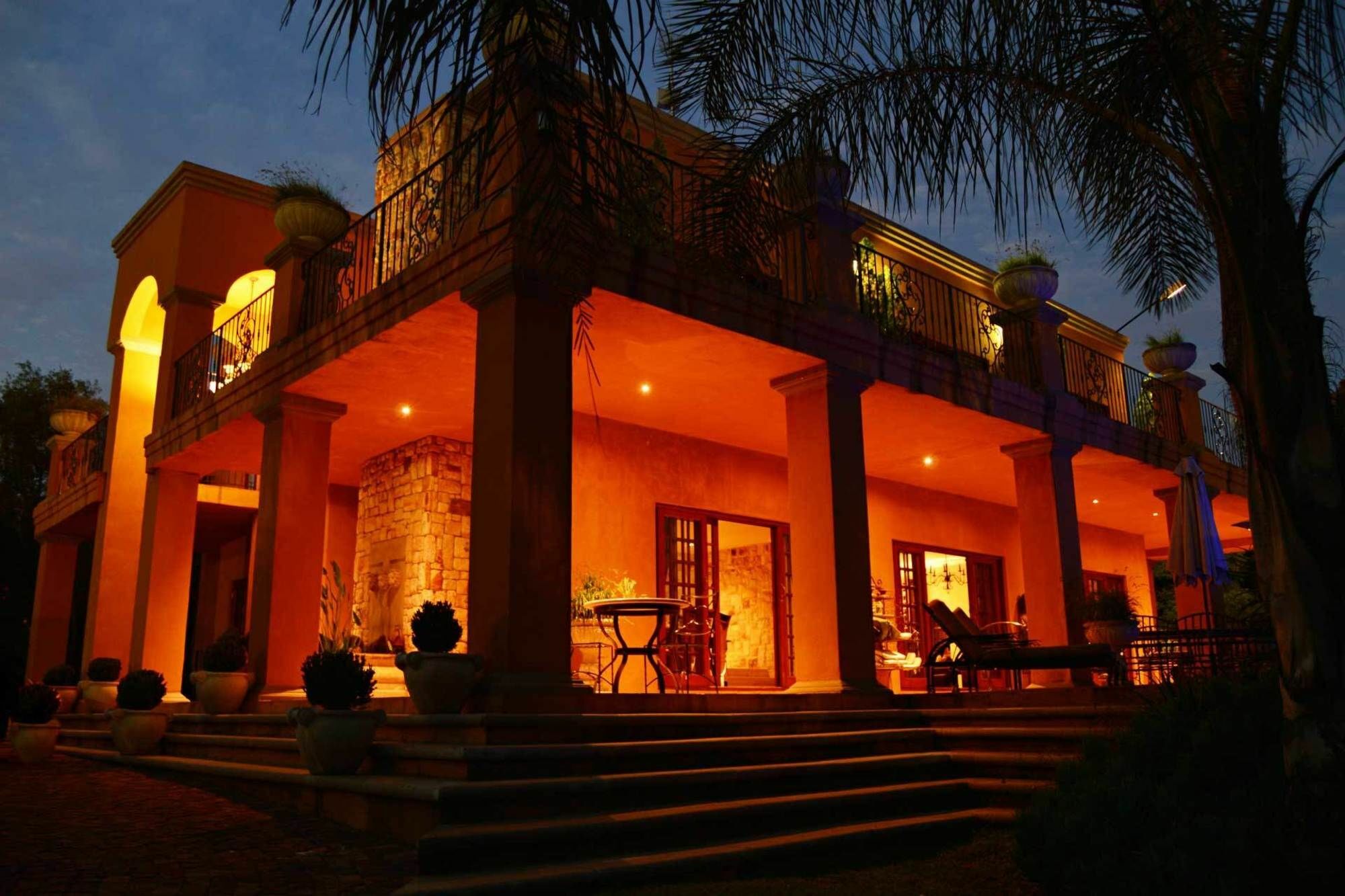 Tuareg Guest House Midrand Eksteriør bilde